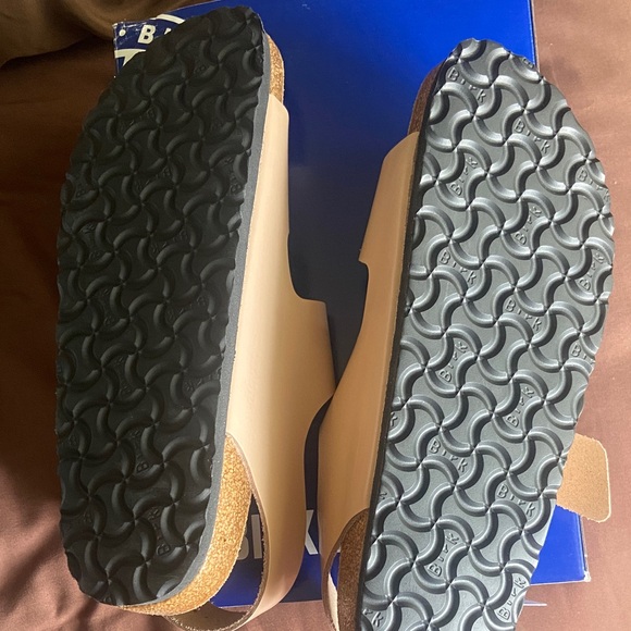 Birkenstock Milano Beige Sandals with Big Buckle - Picture 11 of 11